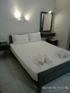 Olympic Beach Hotel - 5