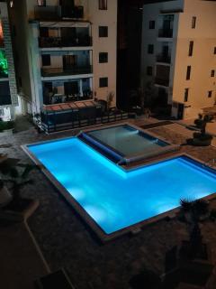 Beautiful Central Apartment with Pool - St Paul's Bay - 0