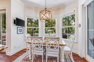 Fern Manor - 6