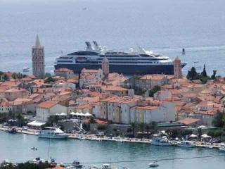 Apartments in Rab - Insel Rab 39950 - Mundanije - 0