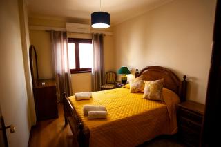 Charming Family Large Apartment - 7