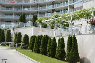 Silver Beach Byala - първа линия, морска панорама с два басейна - Byala - 5
