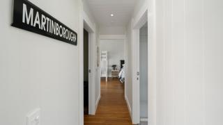 Te Whare Hipi - Martinborough Holiday Home - Martinborough - 2