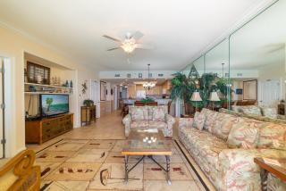 Boardwalk 1111 'Admiral's Quarters' - 3