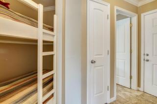 Seascape 2207 Condo - Galveston - 3