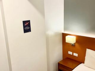 iHotel Uptown BGC - Manila - 1
