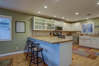 Northern Lights home - White Salmon - 2