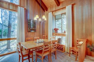 22 Rogue Home with Private Game Room - Sunriver - 8