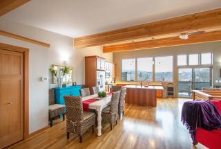 Blackberry Bramble home - 9