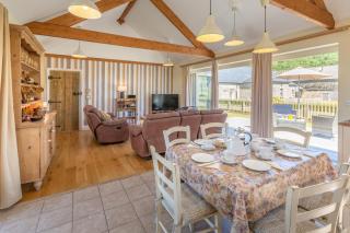 Ty Llo - Kidwelly - 6