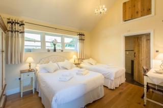 Ty Llo - Kidwelly - 3