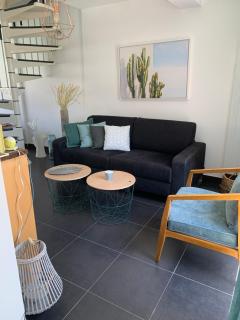 Duplex indépendant avec accès piscine - 0
