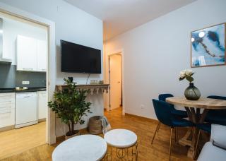 Feijóo Suite Apartment - Sevilla - 5