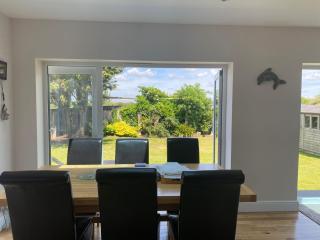 Skip to the Beach - dog friendly house ideal for large families - Pevensey - 7