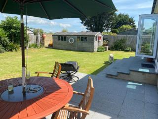 Skip to the Beach - dog friendly house ideal for large families - Pevensey - 6