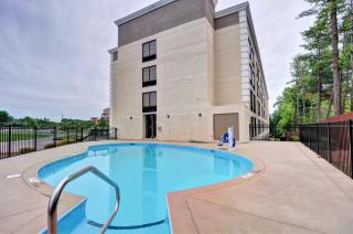 Best Western Plus Hanes Mall - 5