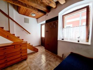 Old Piran Dolphin House by the Beach - 3