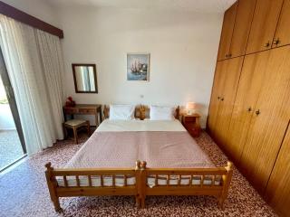 Afroditi Pension - Archangelos - 8