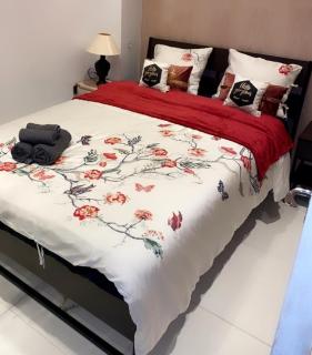 Larnaca Room, 50m to the Finikoudes beach - 9