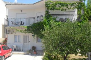 Recommendation for small and young families - Duće - 1