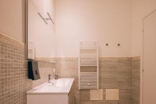 La Promenade Rooms & Suites - 3