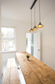 Elegant York House - on a beach road, sleeps 12, with sea views - Worthing - 9