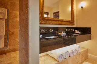Abbots Grange Manor House - Broadway - 1