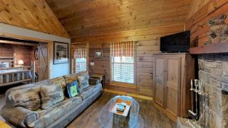 Cozy Cottage Unit 1610 Cabin - Waldens Creek - 2