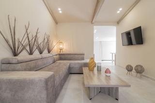 Milk and Honey Residence - 6