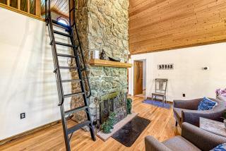 Patel's Cozy Cabin - Glenora - 9