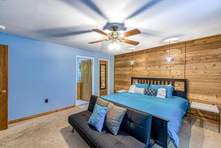 Patel's Cozy Cabin - Glenora - 6