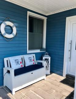 Sonniges Ferienhaus Fischer-Huus vor Usedom & direkt am Haff und Wasserzugang - Mönkebude - 9