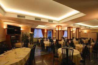 Albergo Ristorante Val Vomano - Penna SantʼAndrea - 9