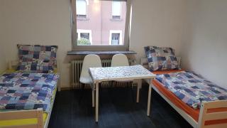 Handwerker Unterkunft Monteurzimmer mit Gemeinschaftsbad in Brebach - 2