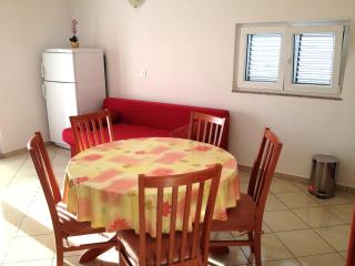Apartment in Rtina/Zadar Riviera 8162 - Miočić - 3