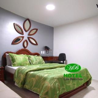 HOTEL LOS BALCONES - Bogotá - 1