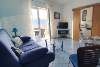 Apartments with parking space Postira, Brac - 2911 - 2