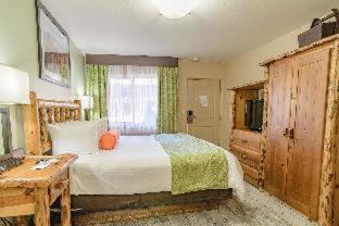 Petty Ranch Inn - 5