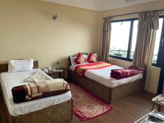 Hotel Nagarkot Holiday Inn - Nagarkot - 1