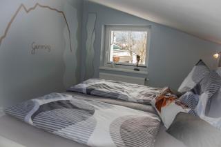 Ferienhaus Fux - Your Lake and Ski Hideaway at Tauplitz near Hallstatt - 2