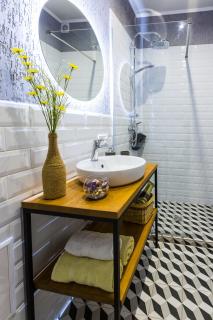 Loft Apart near Lviv Polytechnic - Lviv - 5