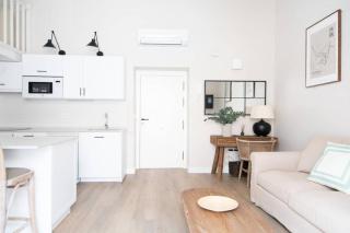 G12 Trendy and Comfy bright loft meters from Bullring and Trianas bridge, Galera street - Sevilla - 5