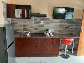 Lesedi Self Catering - 7