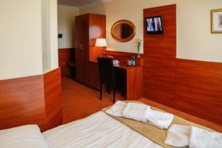 Hotel Cristal Park - Tarnów - 9