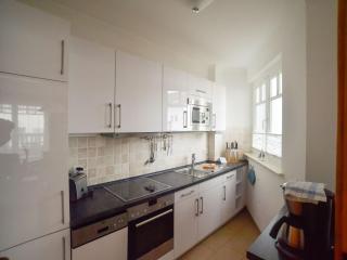 Strandvillen Binz - Ferienwohnung mit 1 Schlafzimmer und Balkon AH-562 - Binz - 4