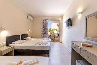 Hotel Kathrin Beach - Adelianos Kampos - 9