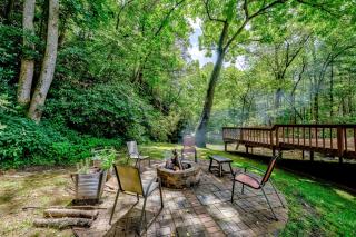 Creekside Retreat - Morganton - 2