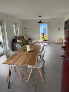 Villa Frankenstein - Deluxe Ferienwohnung mit Ladestation E-Auto & E-Bike - Lancken-Granitz - 3