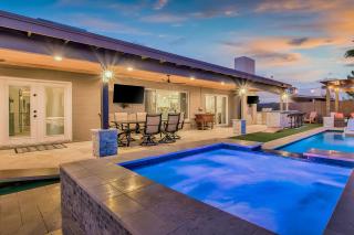 Villa Tranquila - Phoenix - 1