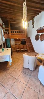 Traditional House - 7
